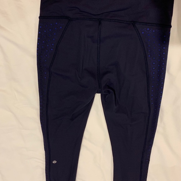 lululemon Color Me Quick 7/8 leggings - Picture 4 of 10